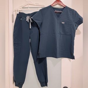 Figs XS Dark Harbor Petite Set (Catarina + Zamora High Waisted)